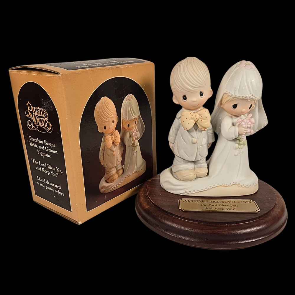 Precious Moments "The Lord Bless You And Keep You" 1979, No. E-3114, with Box